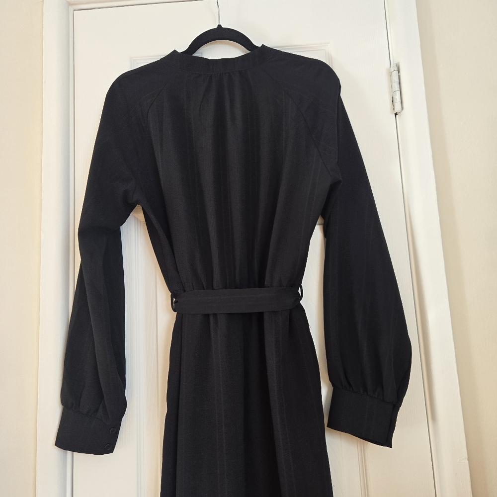 🖤 NEED Black Faux Wrap Maxi Dress Cinched Waist Pockets Size Large - Picture 13 of 17